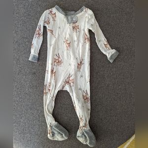 Burt's Bees Christmas deer footed pajamas 3-6 month